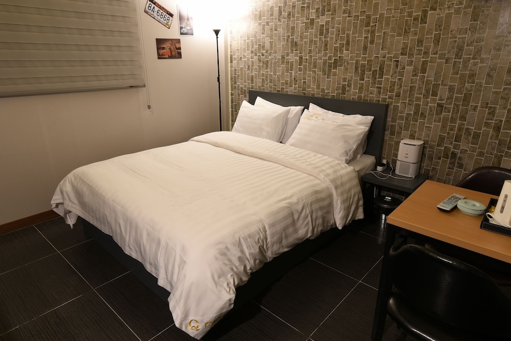 Standard Room photo 1