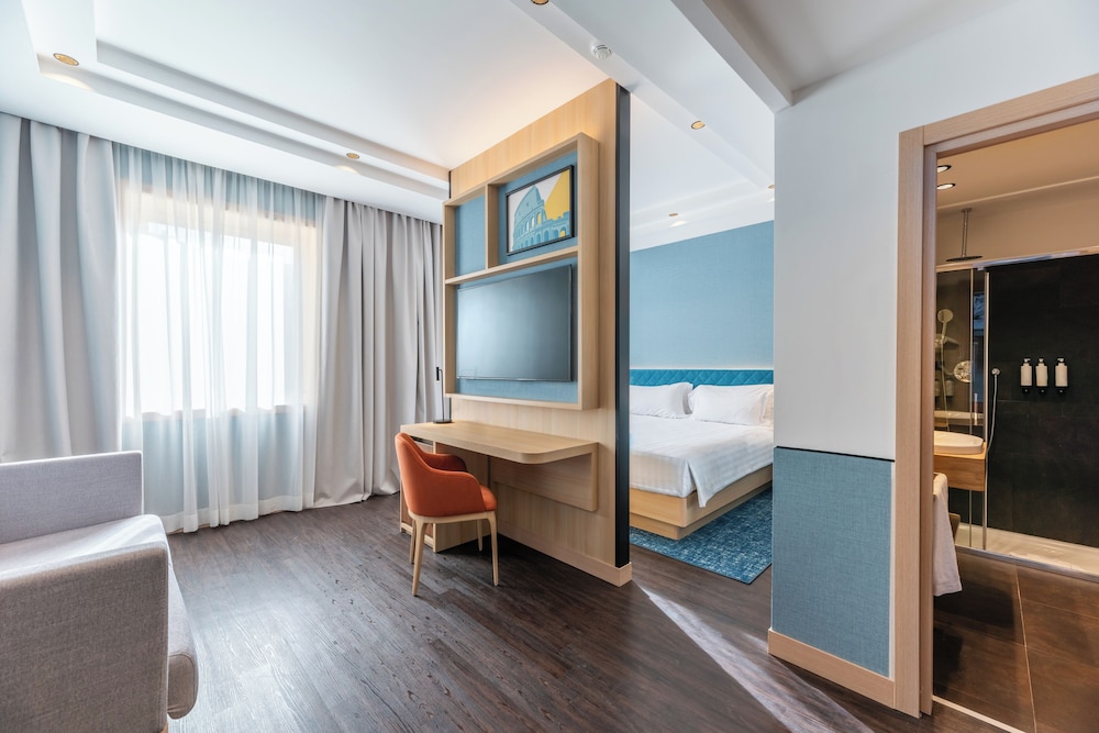 Junior Suite, 1 King Bed