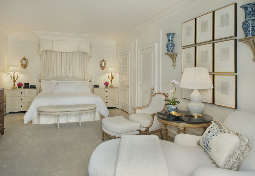 Suite, Patio (Royal)
