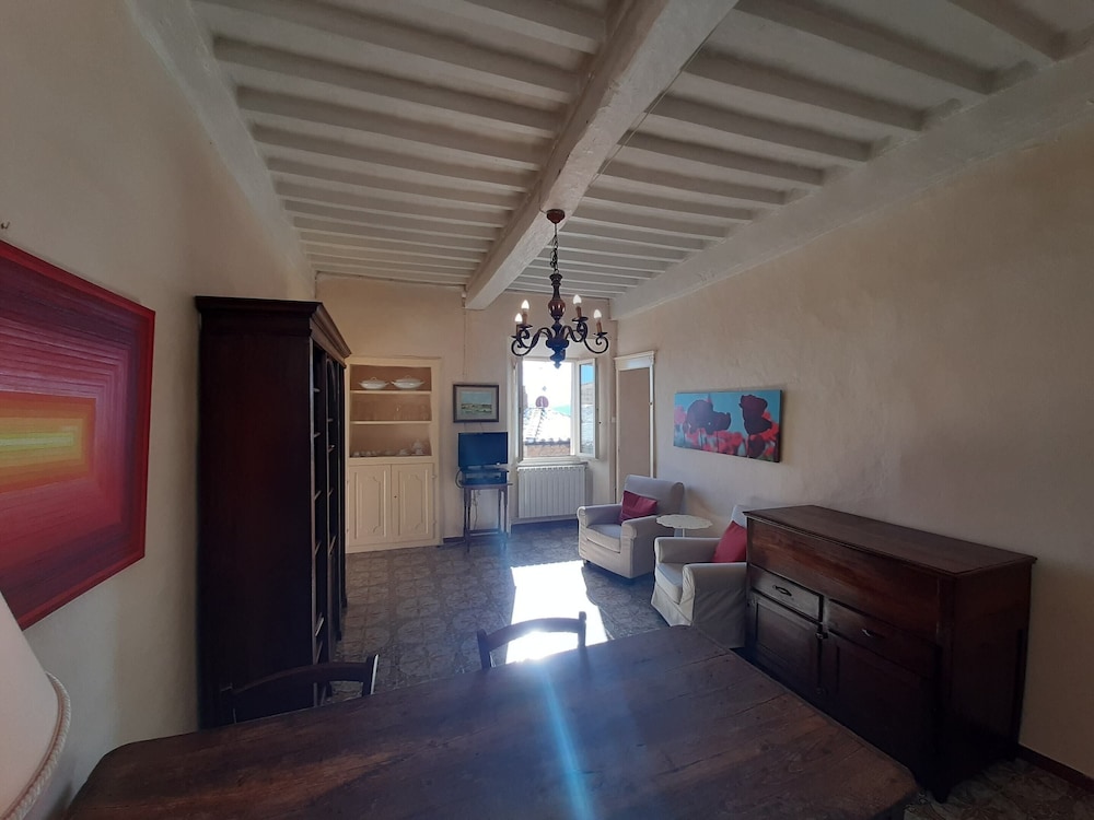 House photo 2