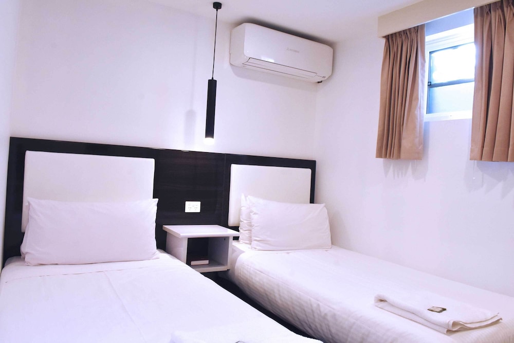 2 Bedroom Apartment - Photo 7