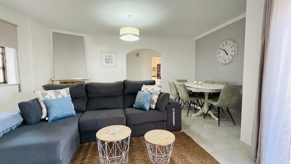 Apartment, 3 Bedrooms, Terrace