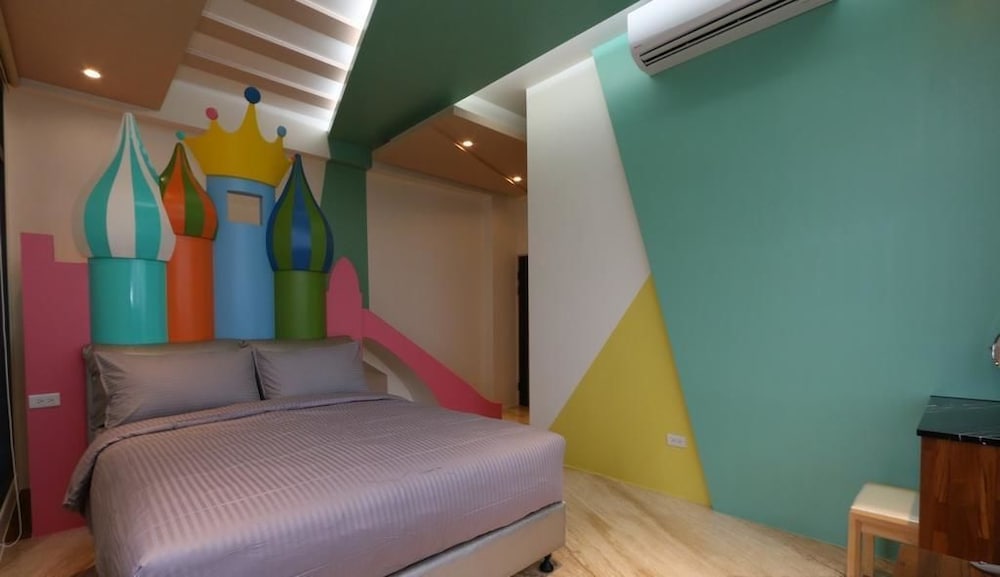 Classic Quadruple Room, 2 Double Beds, Non Smoking photo 1
