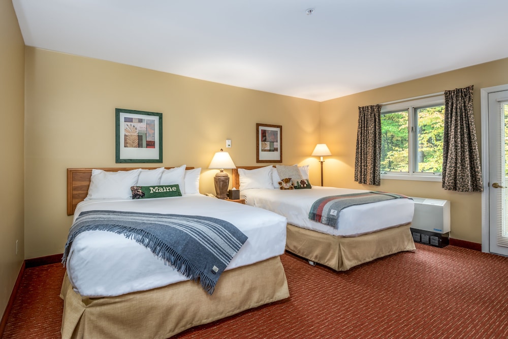 Standard Room, 2 Queen Beds photo 2