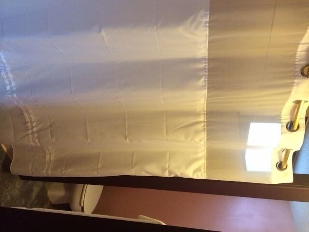 Standard Room, 2 Double Beds photo 2