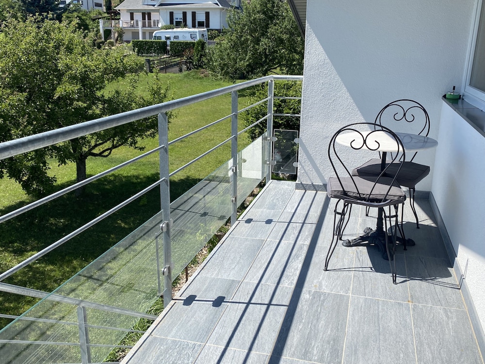 Comfort Double Room, Ensuite, Garden View (Chambre Granny) - Photo 2