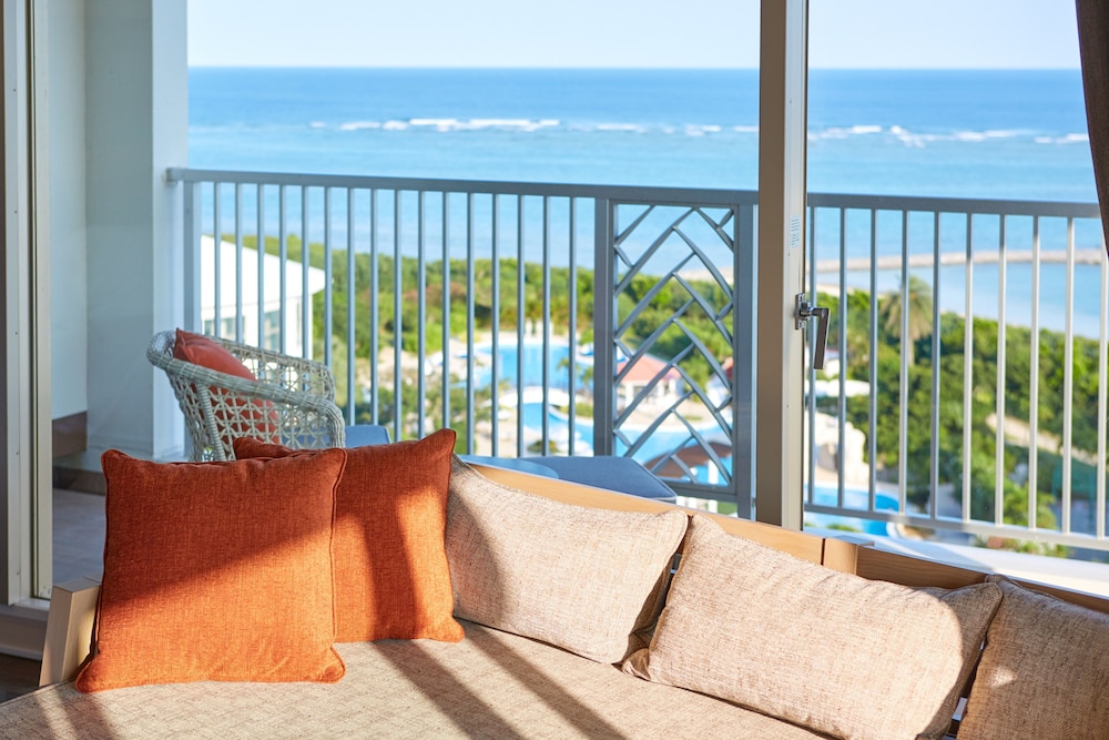 Premium Room, 2 Twin Beds, Ocean View (Ocean Wing) - Photo 8