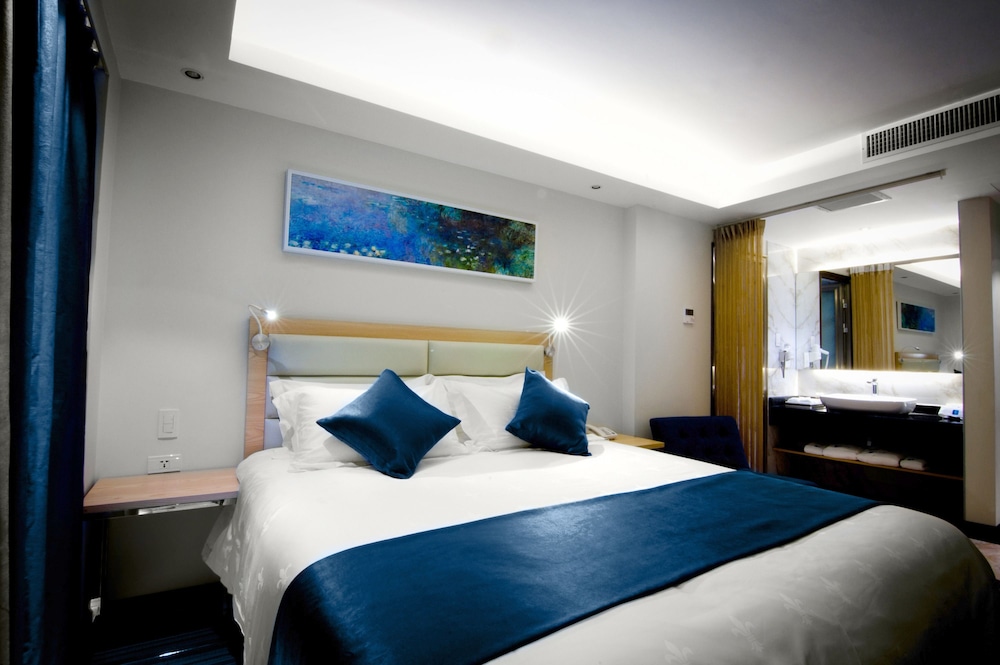 Executive Double Room, 1 King Bed photo 2
