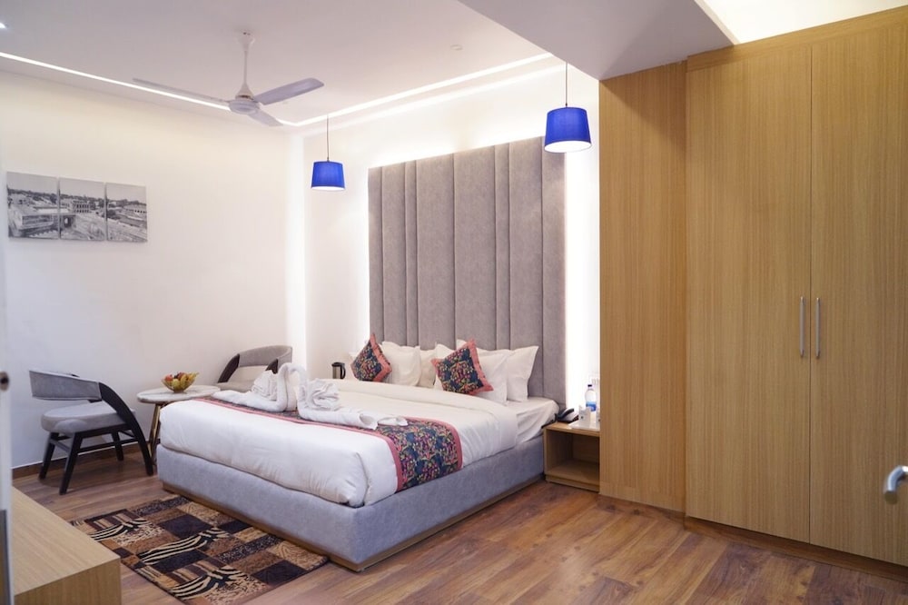 Luxury Room, Non Smoking - Photo 1