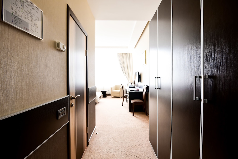 Standard Double Room photo 3