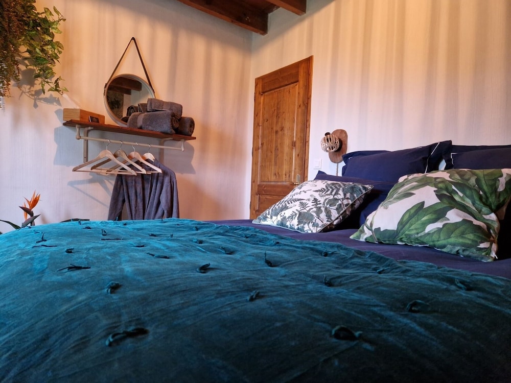 Double Room, Shared Bathroom photo 1