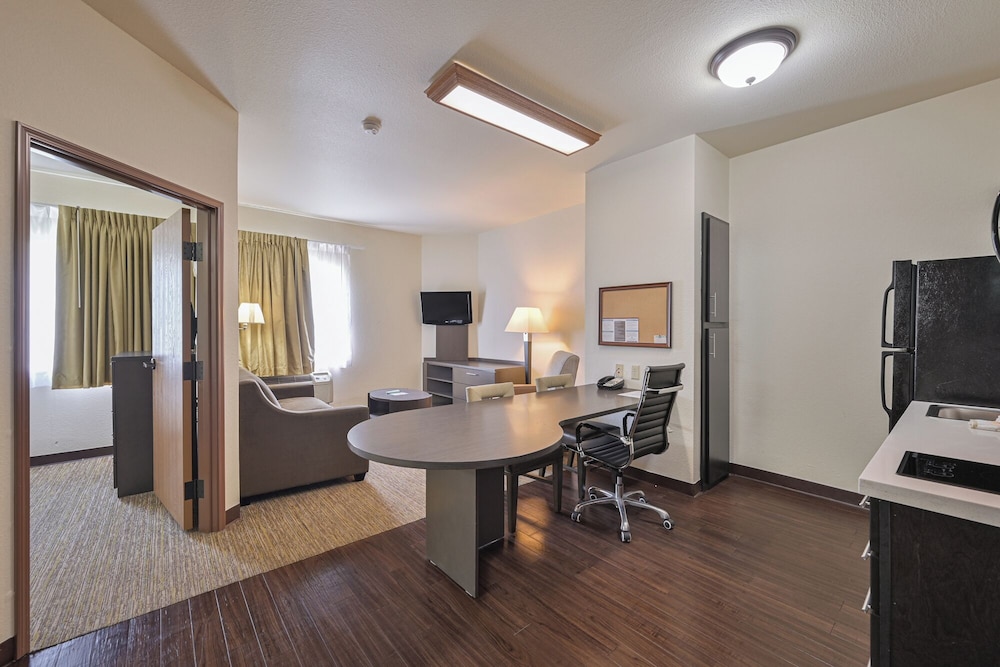 Suite, 1 Queen Bed with Sofa bed, Non Smoking, Kitchen