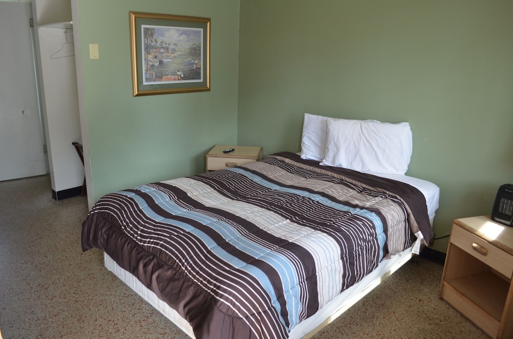 Deluxe Room, 1 Double Bed, Smoking photo 1
