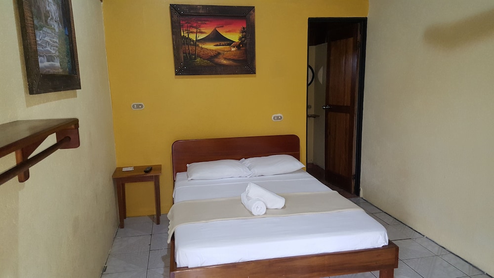 Standard Double Room, 1 Double Bed, Ground Floor (Volcano View) photo 2