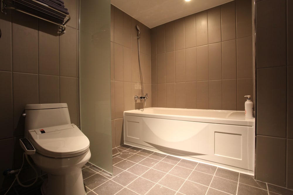 Business Twin Room photo 2