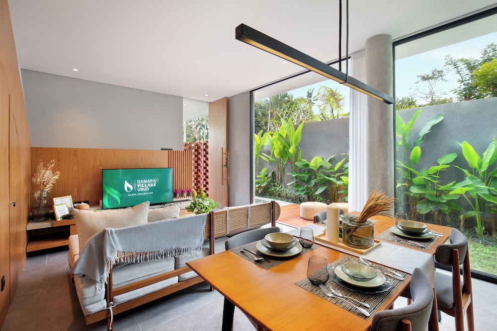 Damita - Two Bedroom Residence - Photo 4
