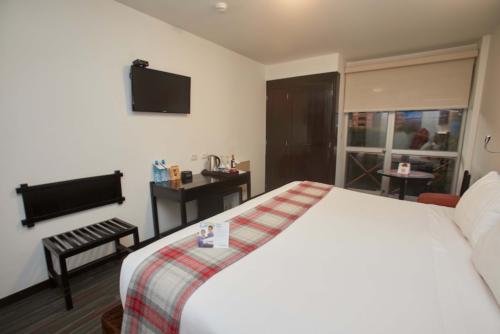 Superior Double Room, 1 King Bed photo 3