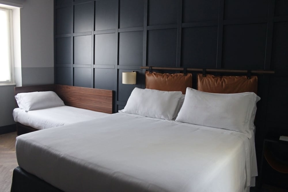 Spacious Triple Room photo 1