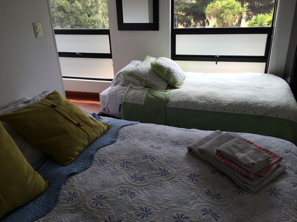 Deluxe Room, 1 Bedroom, City View photo 2