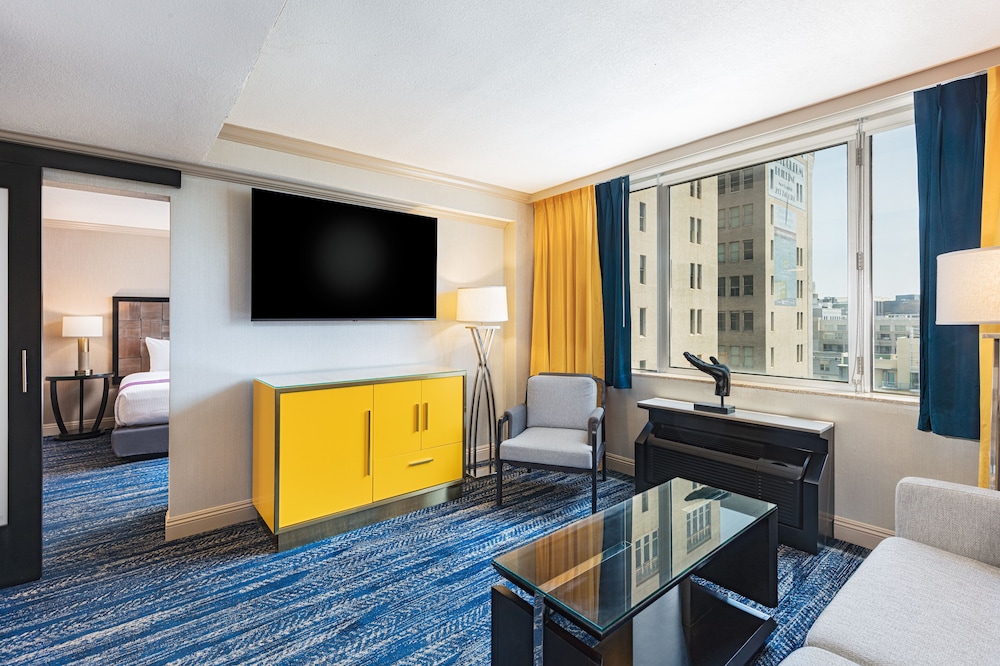 Executive Suite, 1 King Bed