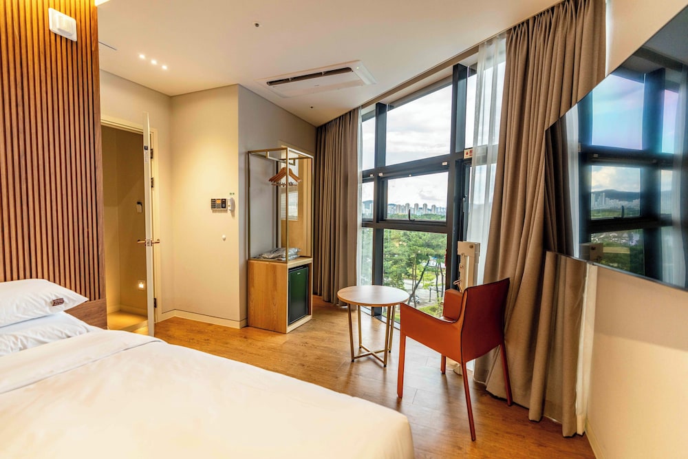 Deluxe Double Room - Photo 2