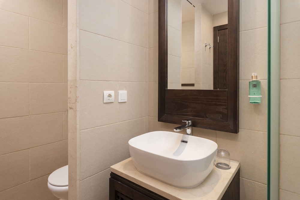 Deluxe Suite, Meerblick (2 adults + 1 child) thumbnail 6
