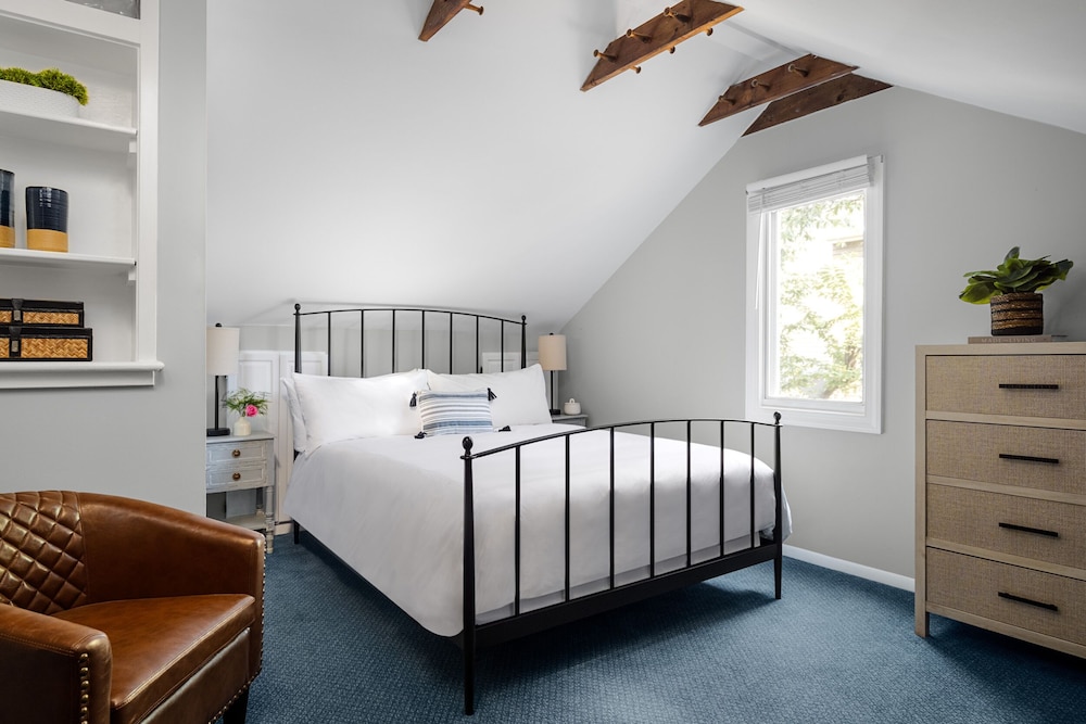 Loft Suite