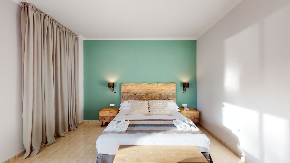 Premium Superior Room Private Garden - Photo 2