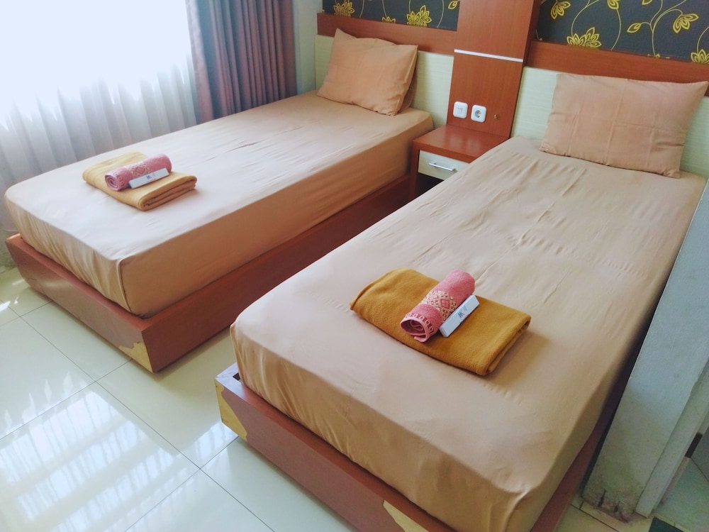 Standard Twin Room photo 3