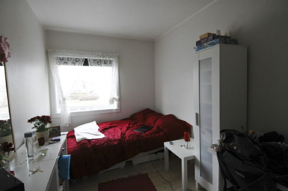 House, 4 Bedrooms photo 2