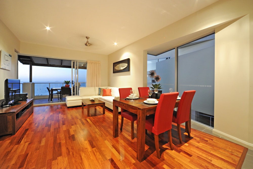 1 Bedroom Apartment with Garden View photo 3