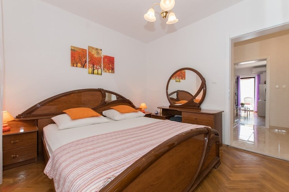 Apartment (Ruza - A8(2+2))
