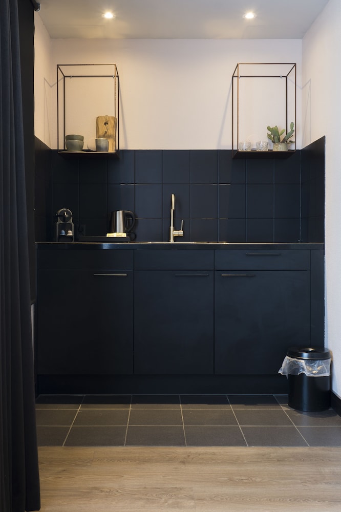 Comfort Double Room, Kitchenette photo 2