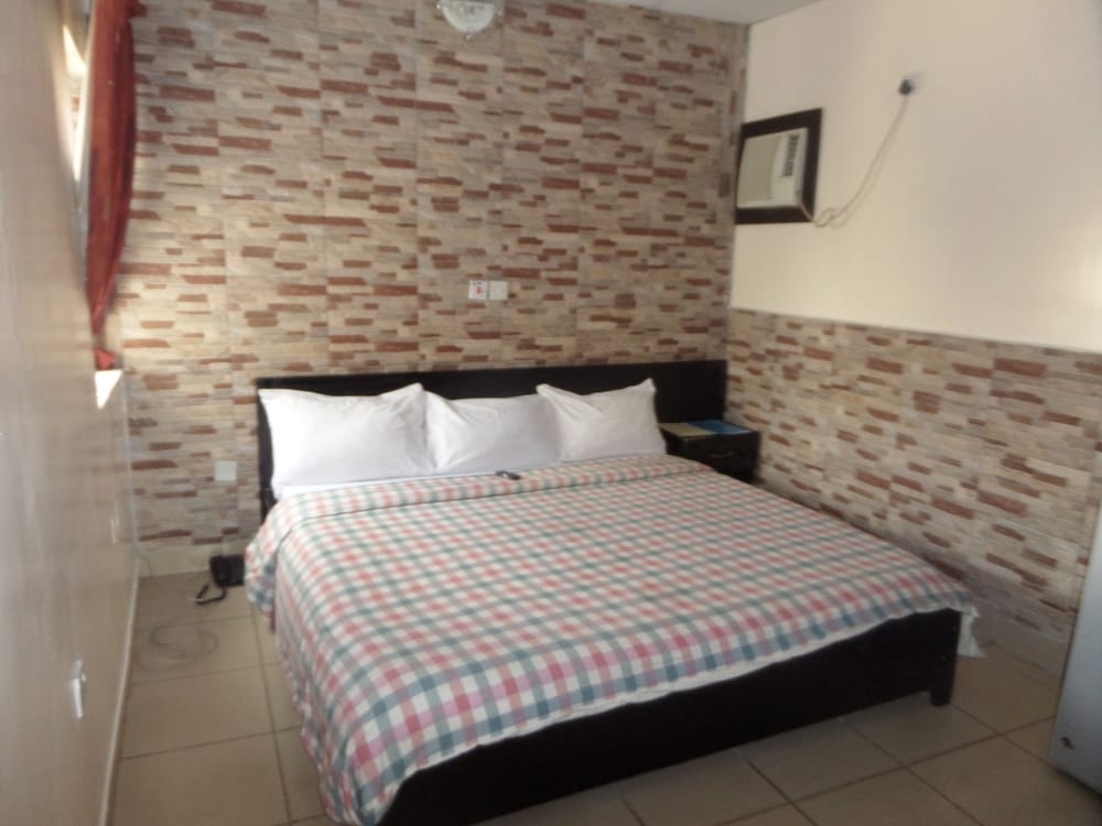 Executive Single Room (1)