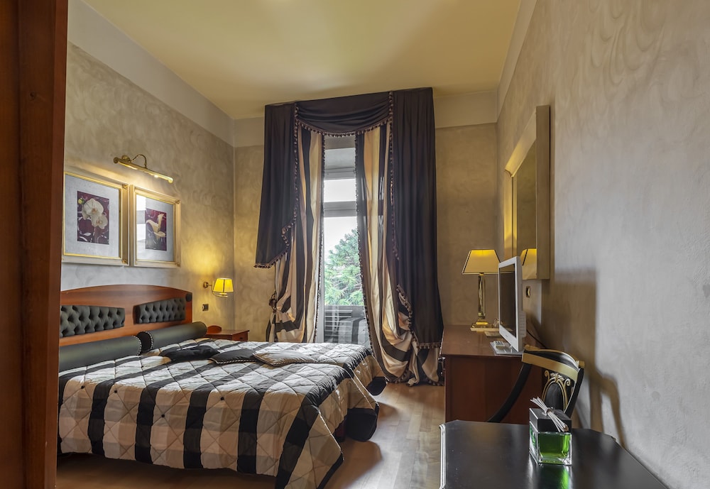 Economy Double Room - Photo 5