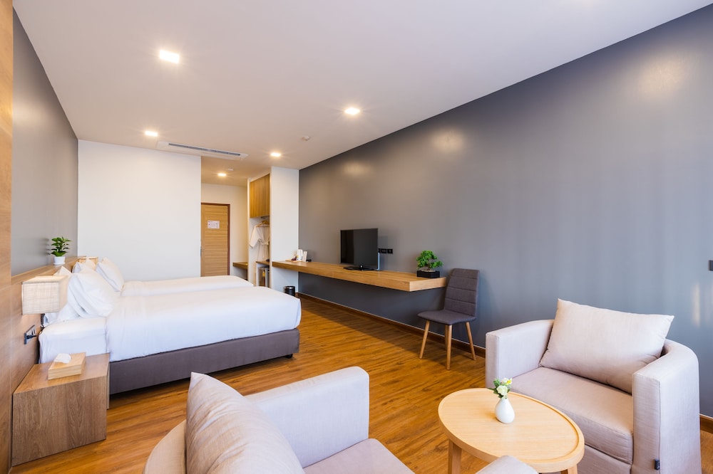 Premier Twin Room - Photo 2