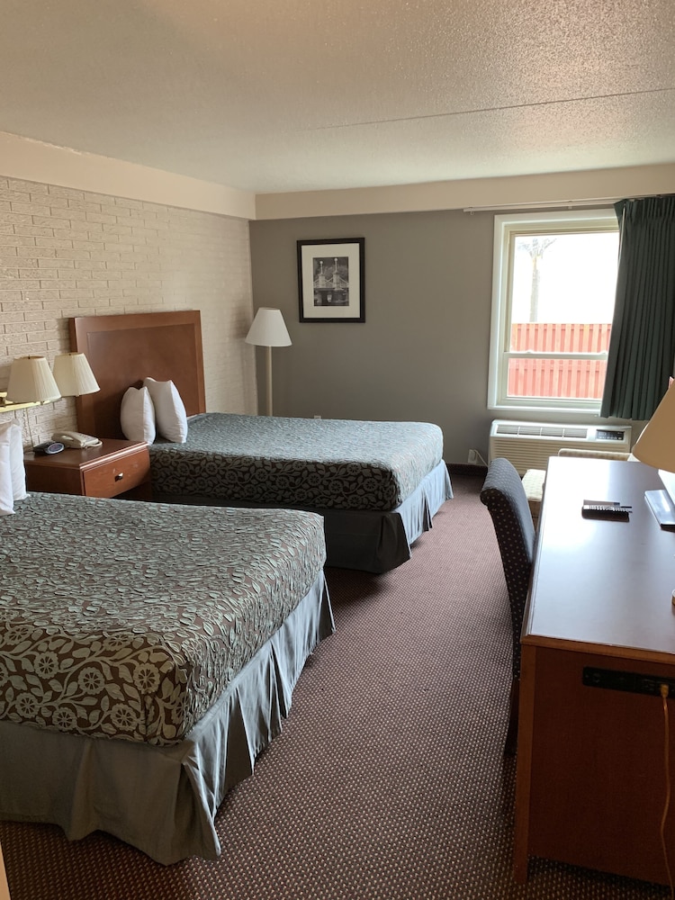 Room, 2 Double Beds, Accessible, Non Smoking - Photo 2