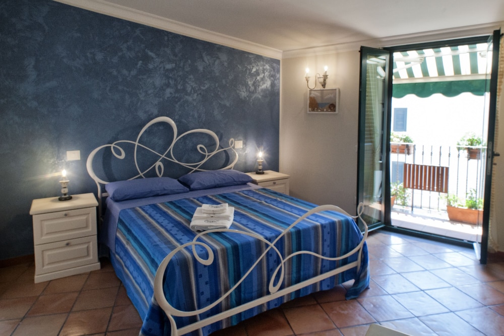 Double Room, Balcony (La Pinta)