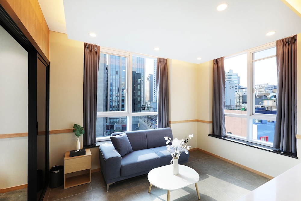 Royal Double Room (No parking) photo 3
