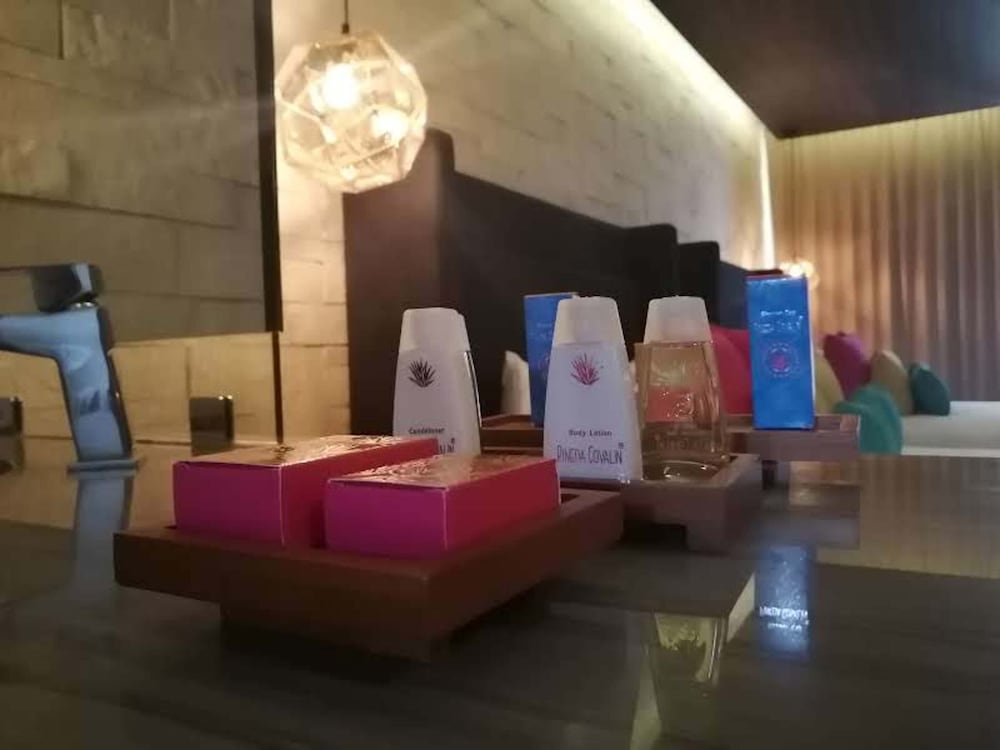 Luxury Junior Suite King Bed