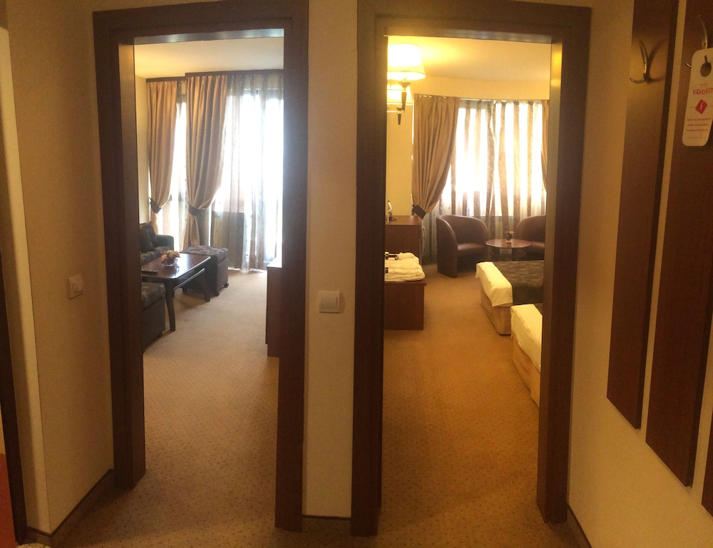 Suite Twin - Photo 8