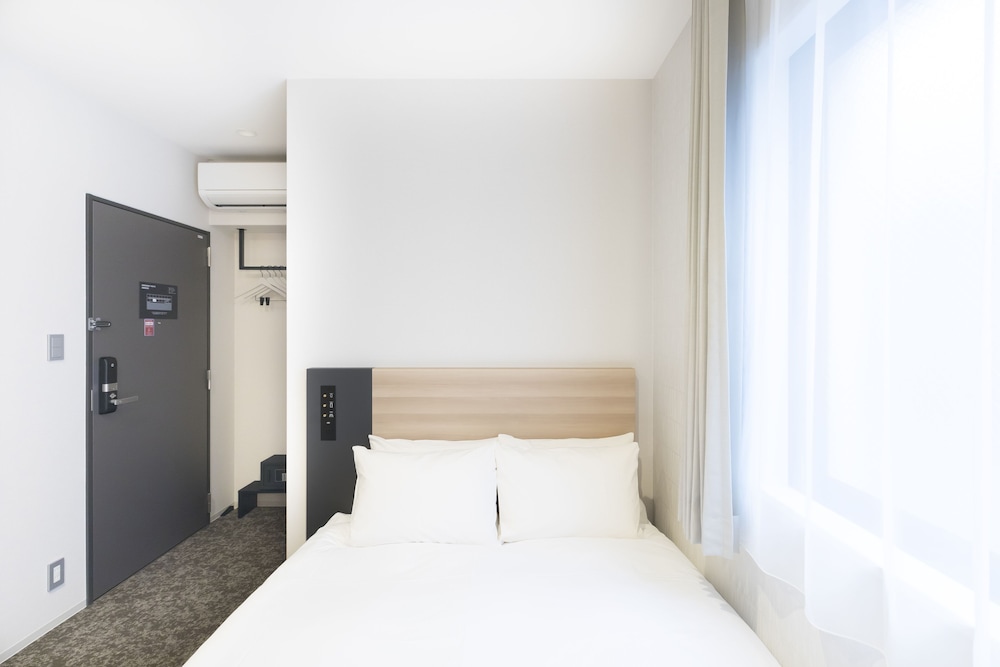 Double Room - Photo 5