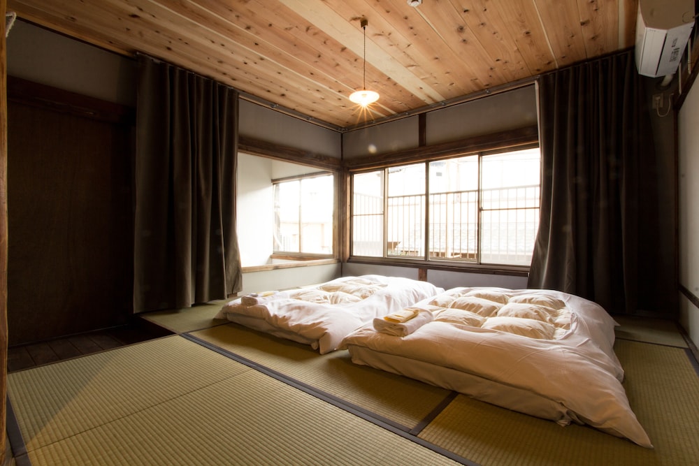Guest House - Mikimatsu 2F photo 1