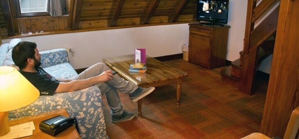 Duplex (3 Adults) - Photo 2