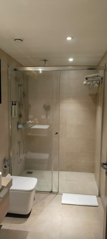 Deluxe Room, 2 Twin Beds - Photo 3