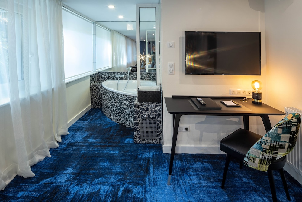 Deluxe Double Room (Bain Spa) - Photo 7