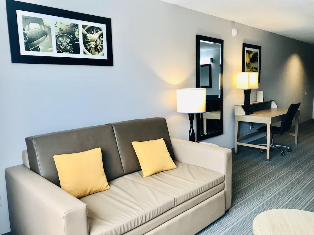 Suite, 1 Bedroom, Non Smoking - Photo 5