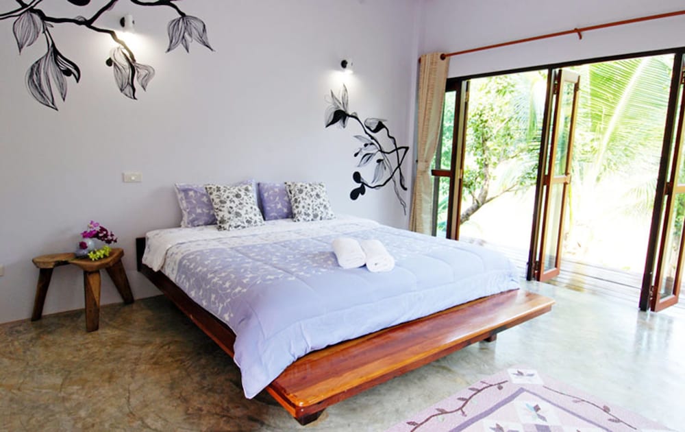 Mango House photo 1