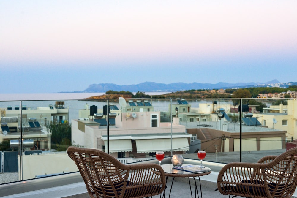 One Bedroom Suite with terrace and sea view - Photo 7
