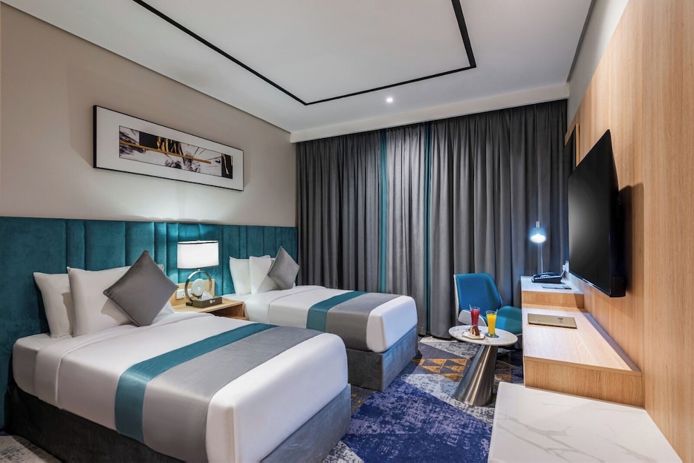 Deluxe Double or Twin Room photo 1